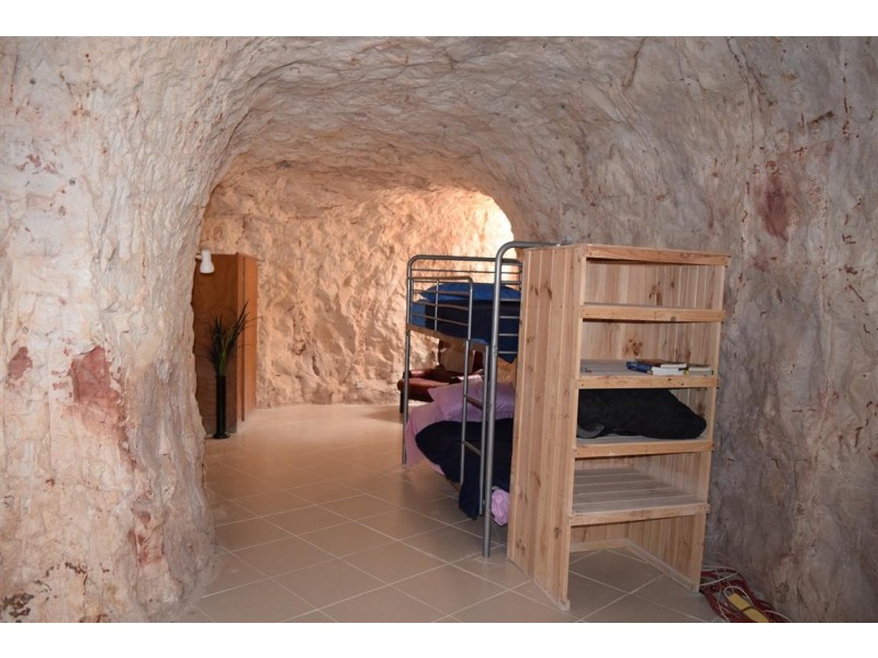 31 Stingas Road, Coober Pedy SA 5723