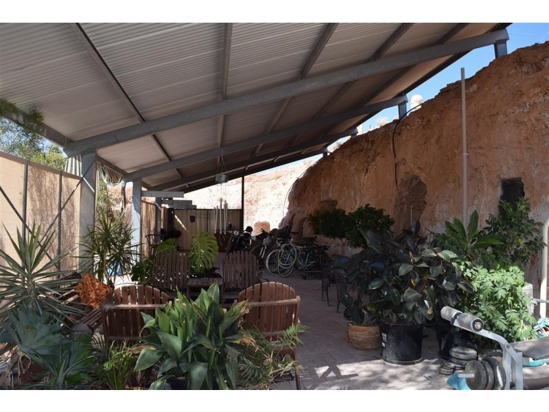 31 Stingas Road, Coober Pedy SA 5723