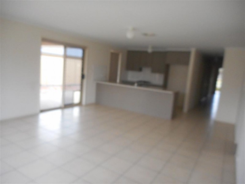4 Tidewater Street, Aldinga Beach SA 5173
