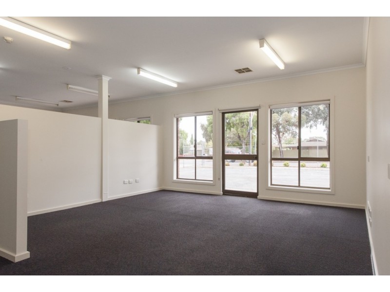 25 Fenden Road, Salisbury Plain SA 5109
