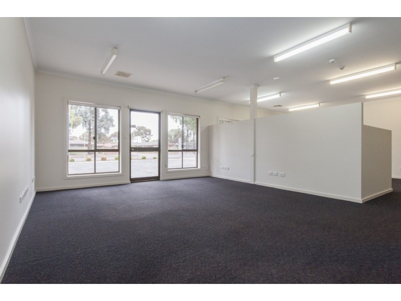 25 Fenden Road, Salisbury Plain SA 5109