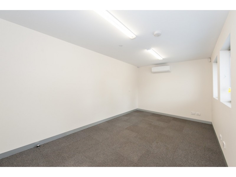 7 Emily St, Wingfield SA 5013