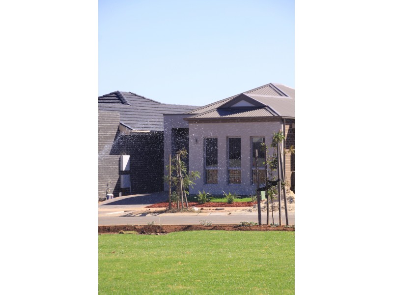 11 Gatley circuit, Evanston South SA 5116