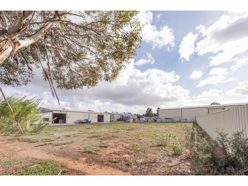 2B/6-12 Stanbel Rd, Salisbury Plain SA 5109