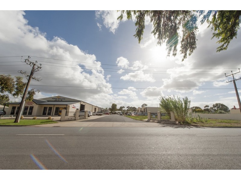 2B/6-12 Stanbel Rd, Salisbury Plain SA 5109