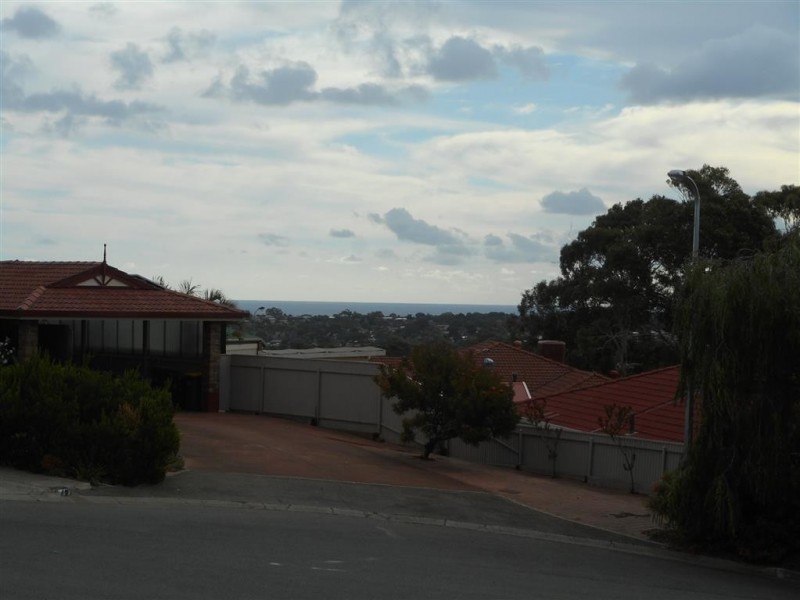 4 Heylen Court, Hackham SA 5163