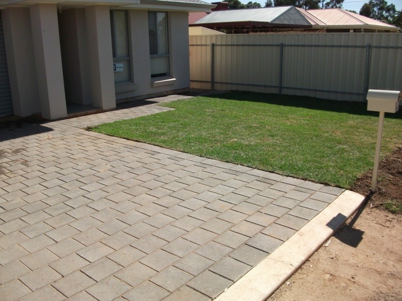 4 Lakeland road, Munno Para West SA 5115