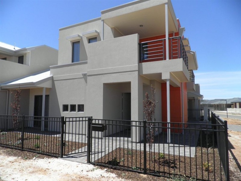 2/1 Emperor Way, Munno Para SA 5115