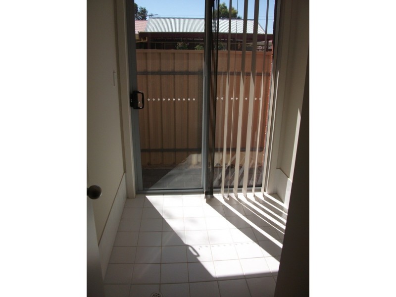 4 Lakeland Rd, Munno Para West SA 5115