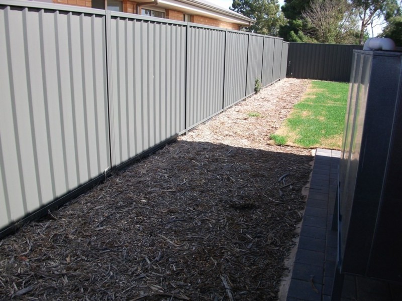 4 Lakeland Rd, Munno Para West SA 5115