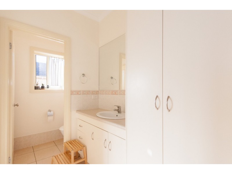 2/11 Ormond Avenue, Clearview SA 5085