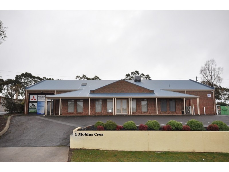 1 Mobius Cres, Golden Grove SA 5125