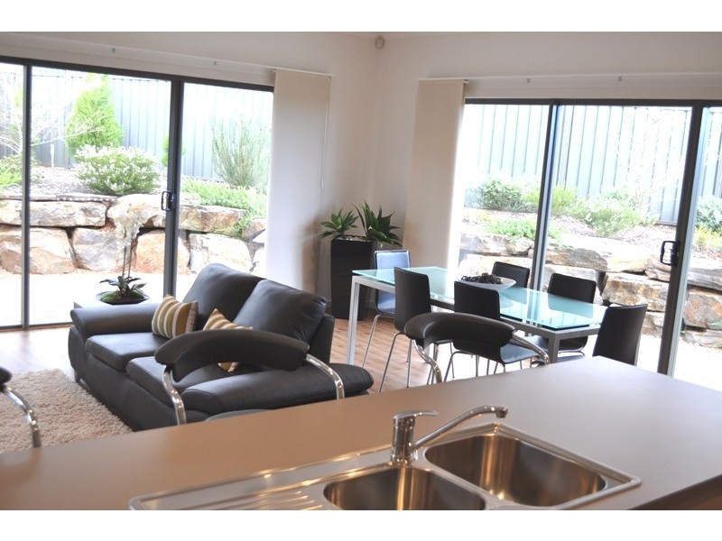 30 HAYFIELD, Blakeview SA 5114