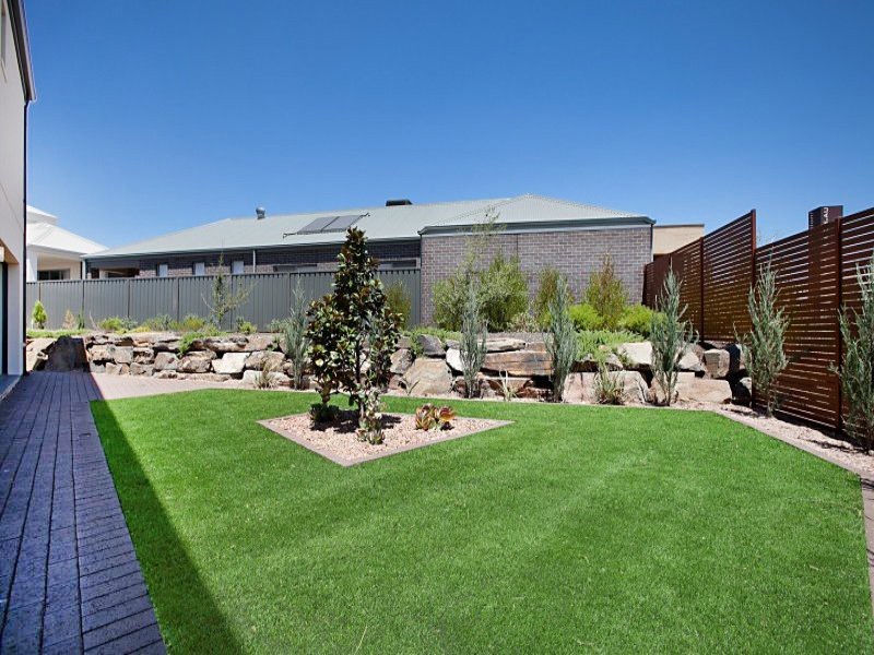 30 HAYFIELD, Blakeview SA 5114