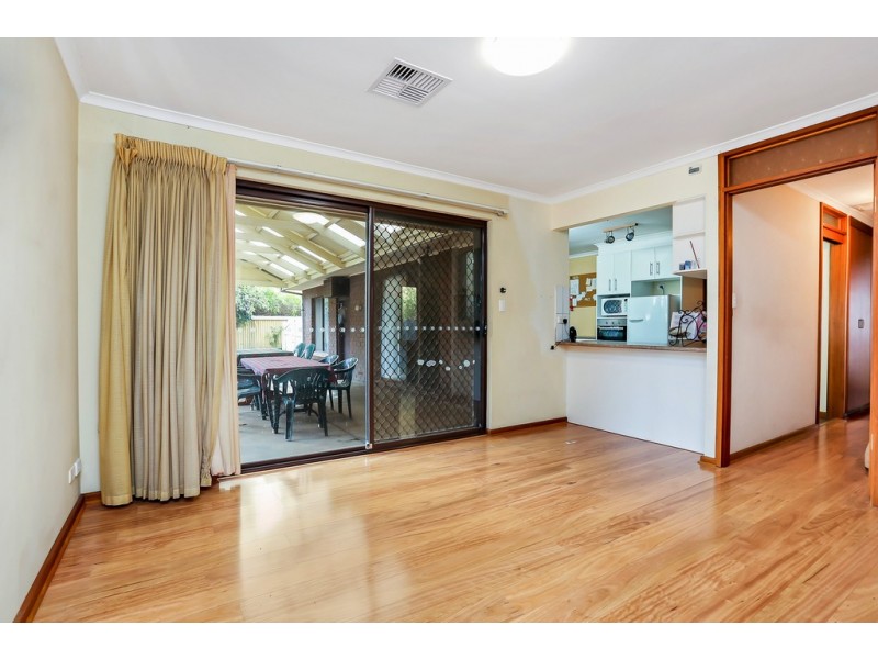 29 GARNET DRIVE, Salisbury East SA 5109