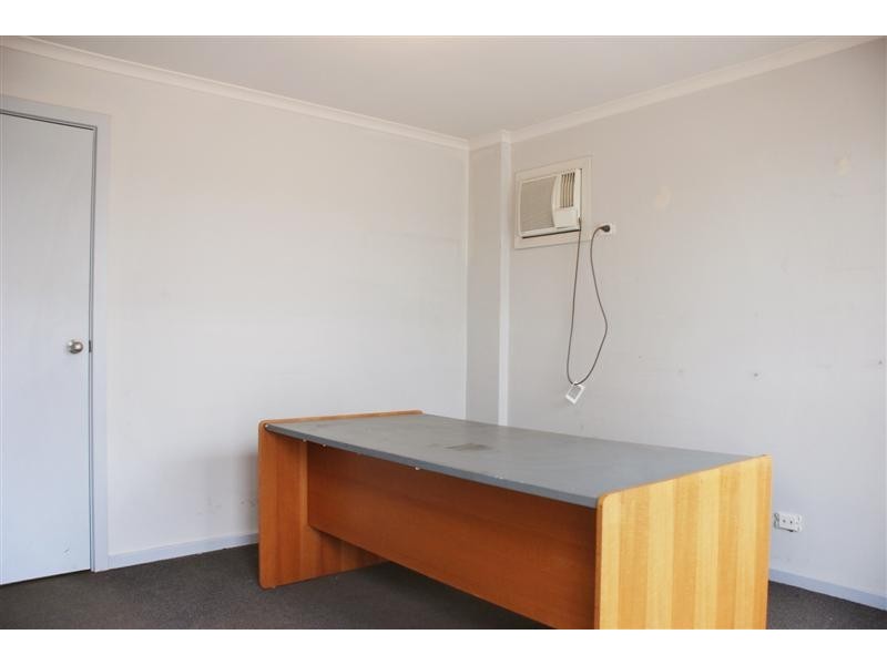 16 Goldsborough Road, Cavan SA 5094