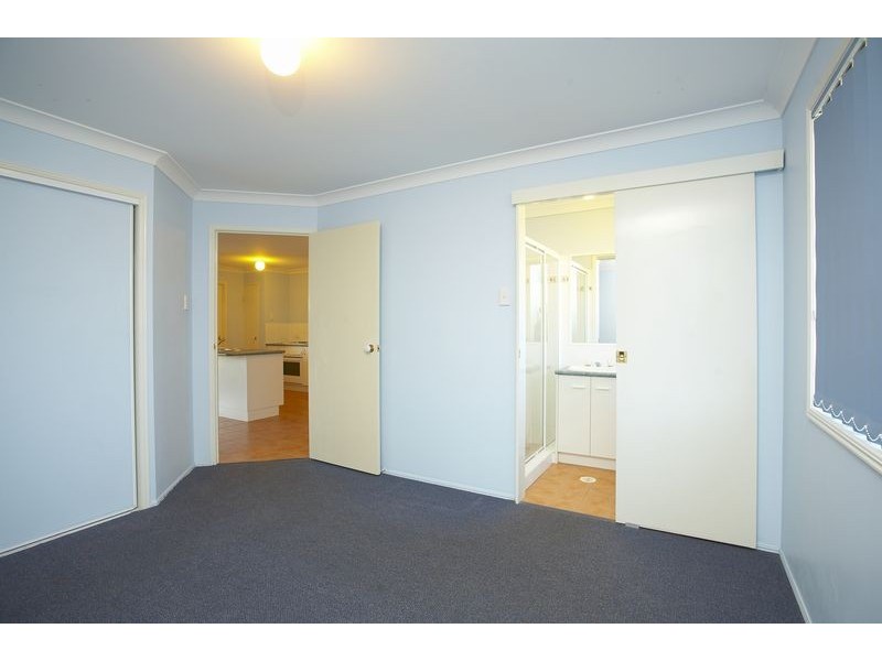 16 Justin Place, Crestmead QLD 4132