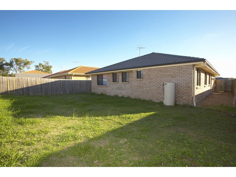 16 Justin Place, Crestmead QLD 4132
