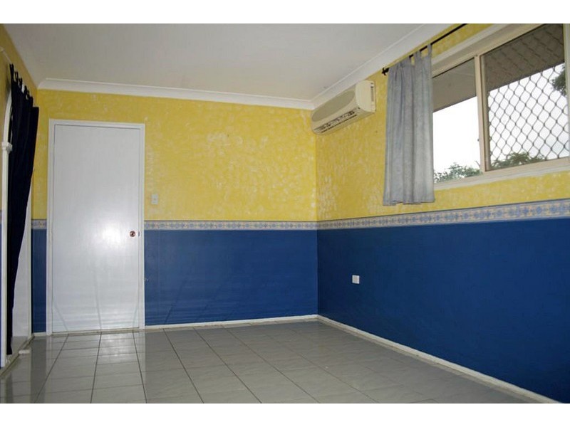 6 Litsea Ct, Regents Park QLD 4118