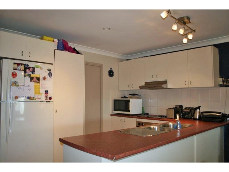 9 Hedera Street, Regents Park QLD 4118