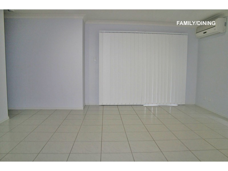 1 Marigold Ave, Regents Park QLD 4118