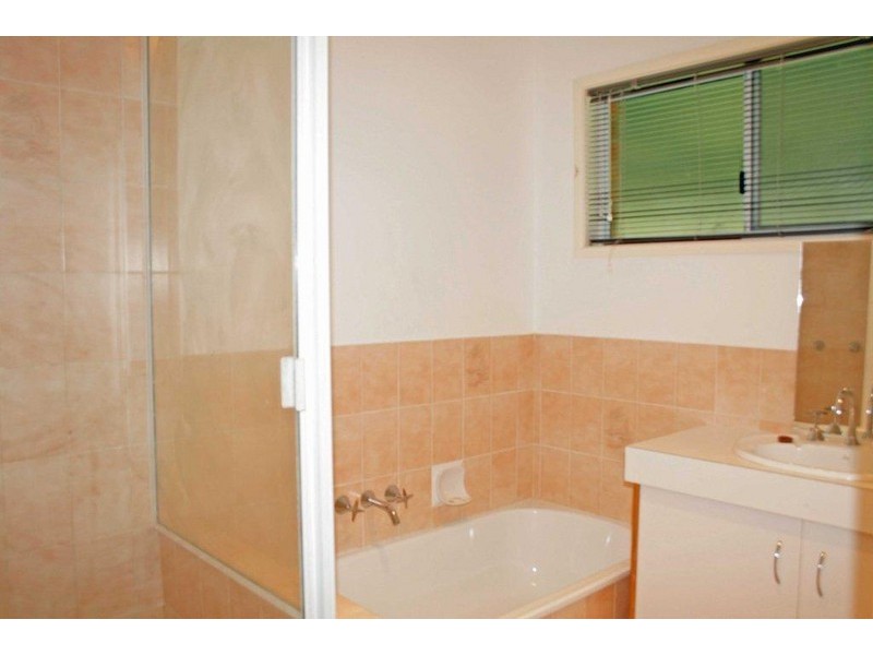 60 Scribner Ave, Forestdale QLD 4118