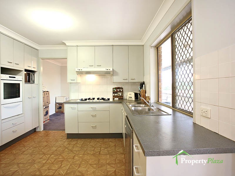 6 Garema Court, Durack QLD 4077