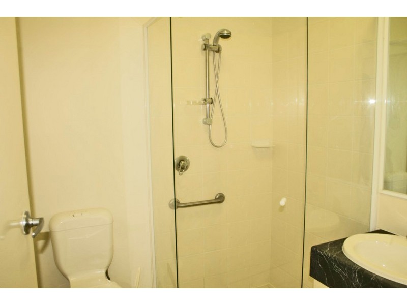 3/33 Law St South, Redbank QLD 4301