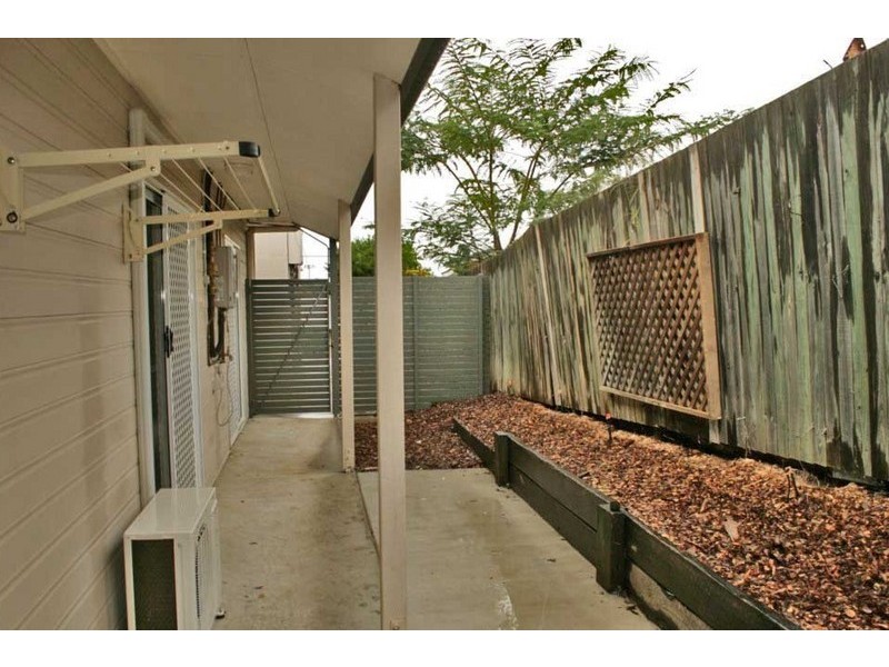 3/33 Law St South, Redbank QLD 4301