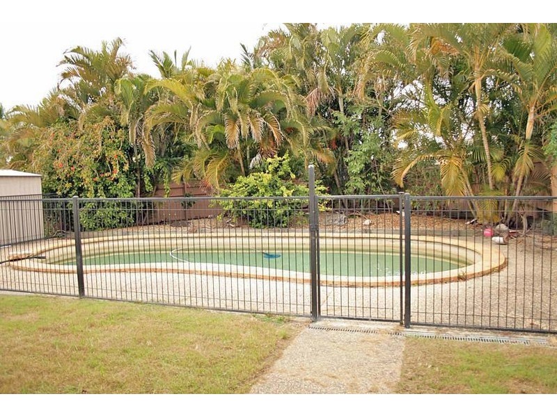 33 Gingko Cr, Regents Park QLD 4118