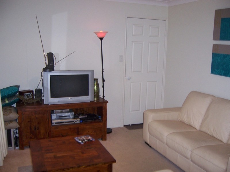 84 Julie Street, Crestmead QLD 4132