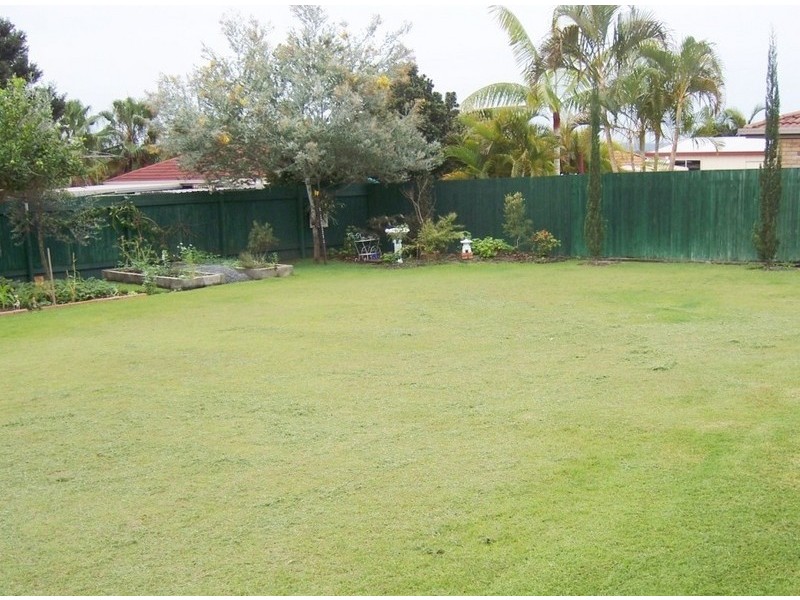 Regents Park QLD 4118