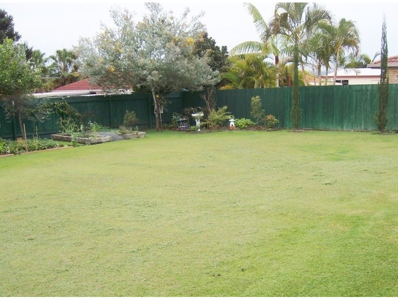 Regents Park QLD 4118