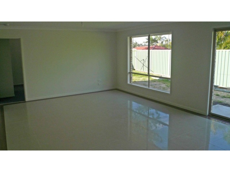 Regents Park QLD 4118