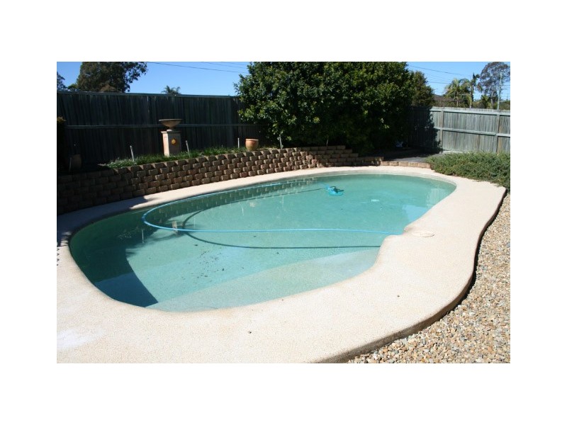 Hillcrest QLD 4118
