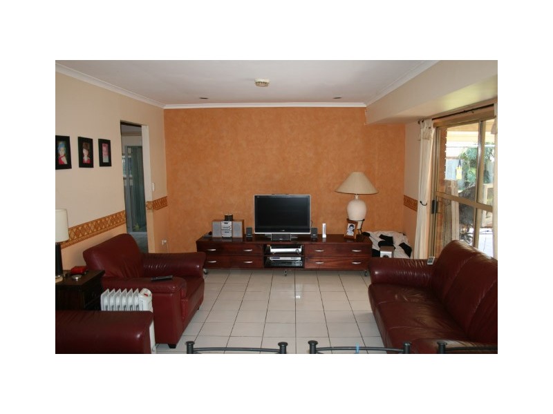 Hillcrest QLD 4118