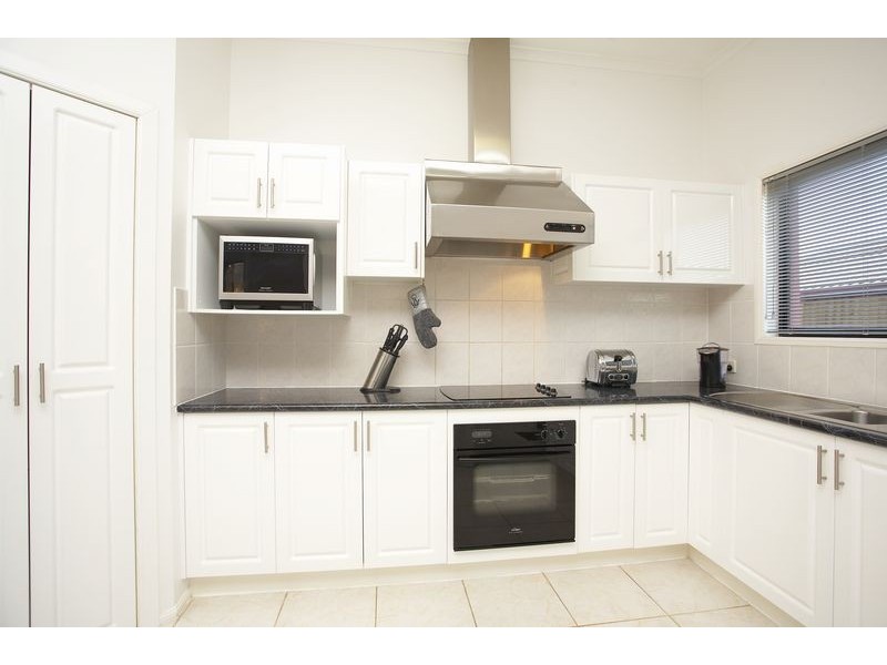 Regents Park QLD 4118