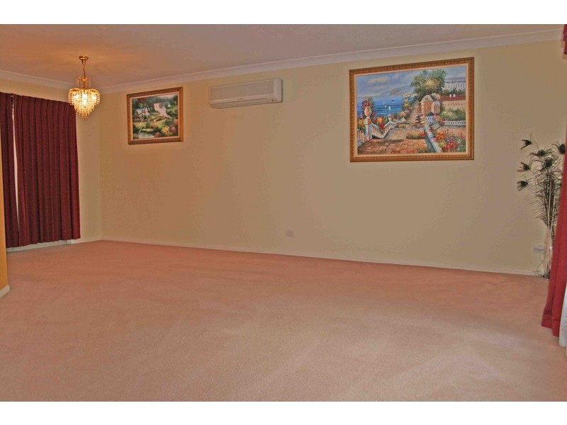 Regents Park QLD 4118