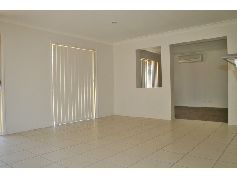 Regents Park QLD 4118