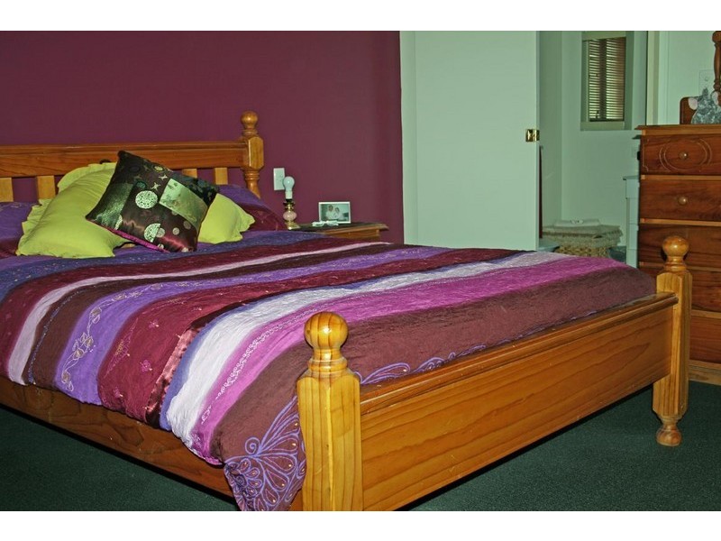 Regents Park QLD 4118