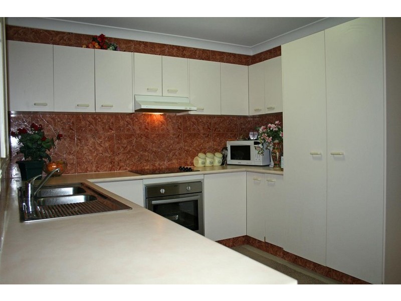 Regents Park QLD 4118