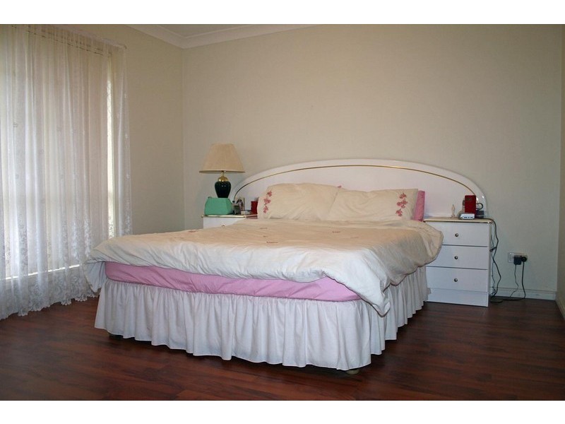 Regents Park QLD 4118