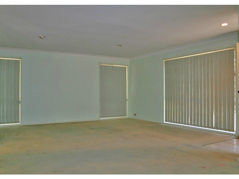 Regents Park QLD 4118