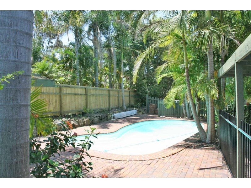 Regents Park QLD 4118