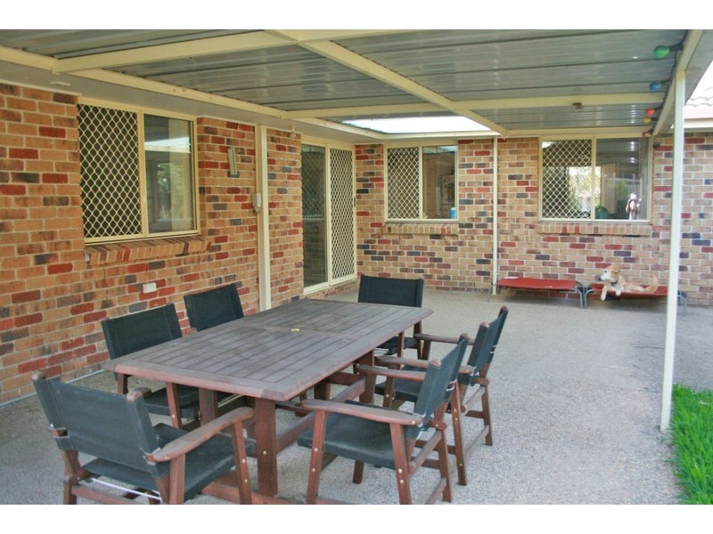 Regents Park QLD 4118