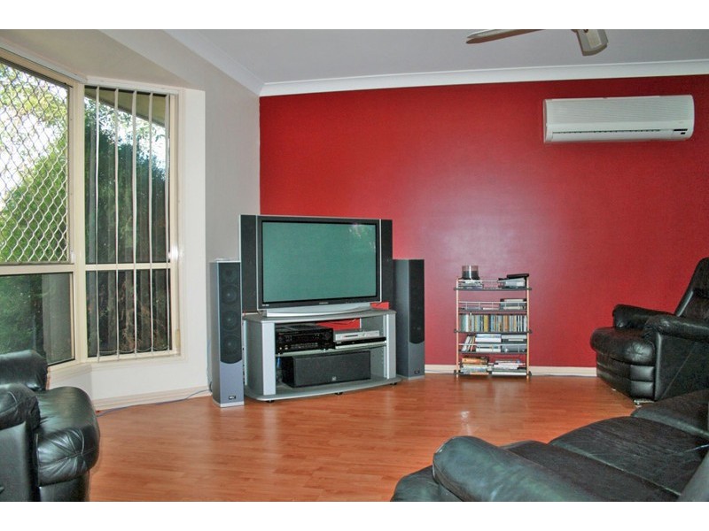 Regents Park QLD 4118