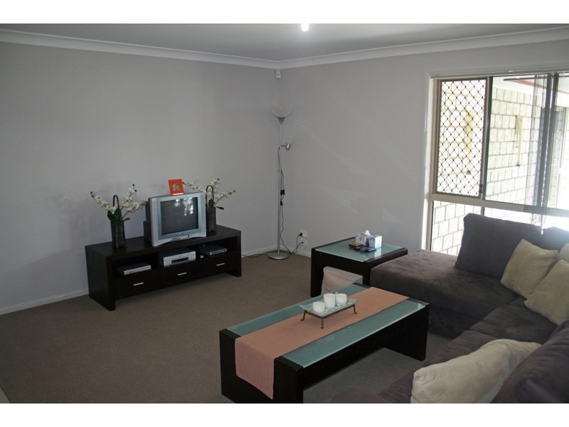 Regents Park QLD 4118