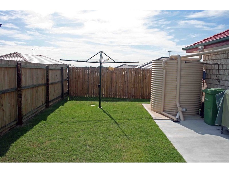 Regents Park QLD 4118