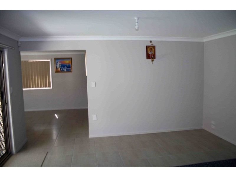 Regents Park QLD 4118
