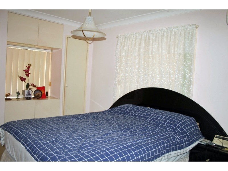 121 Rosia Rd, Park Ridge South QLD 4125